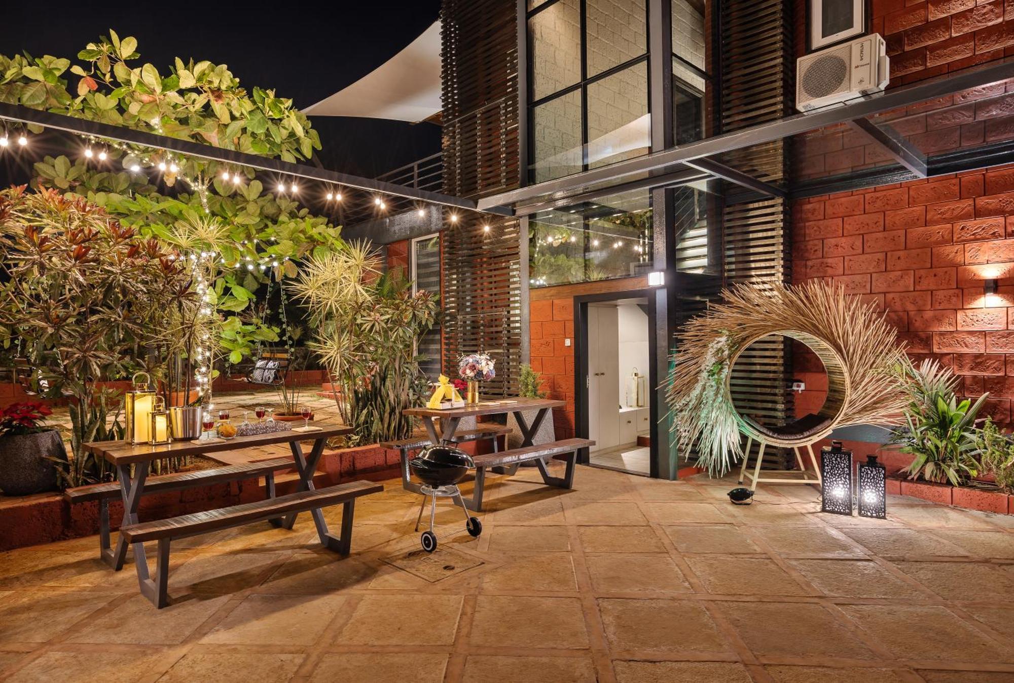 Saffronstays Calvin - 3 Bedroom Pool Villa In לונבלה מראה חיצוני תמונה